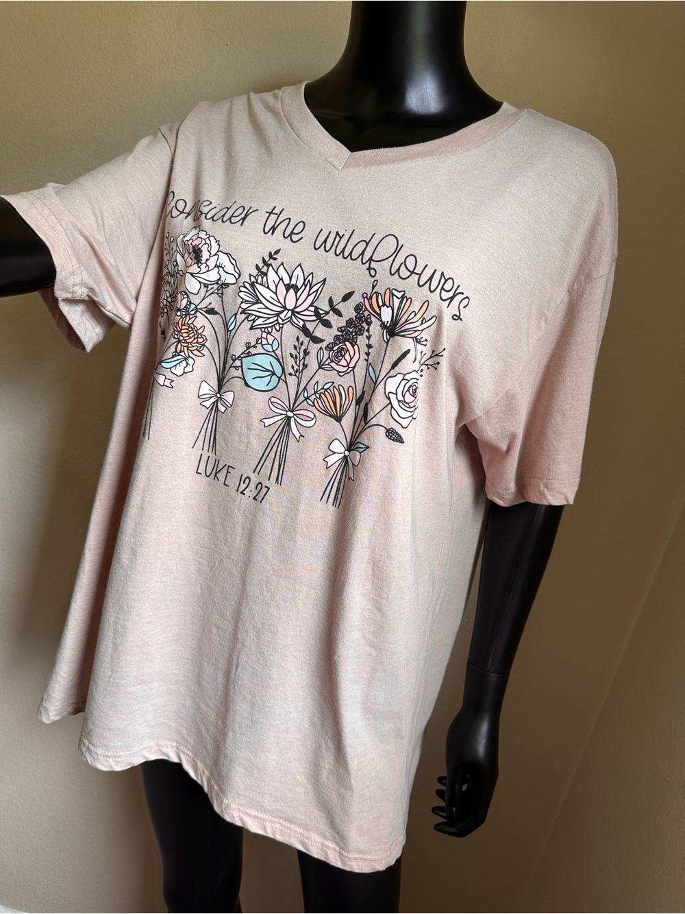 Love in Faith Dusty Pink “Consider the Wildflowers” Graphic Tee XL - Picture 5 of 10